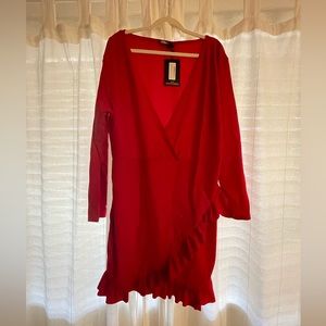 Red ruffle wrap dress (plus) NEVER WORN